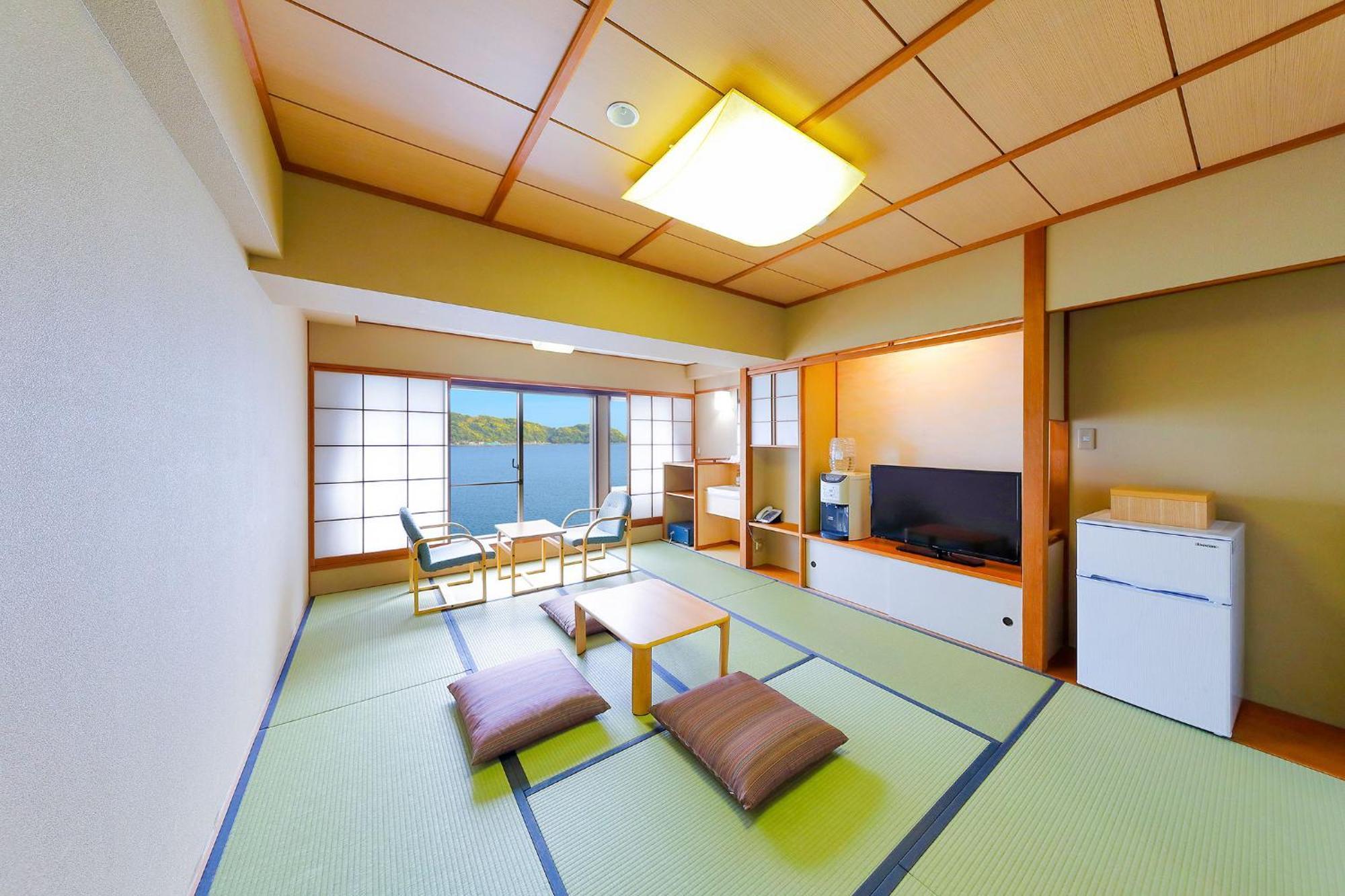 Отель Ooedo Onsen Monogatari Nanki Кусимото Экстерьер фото